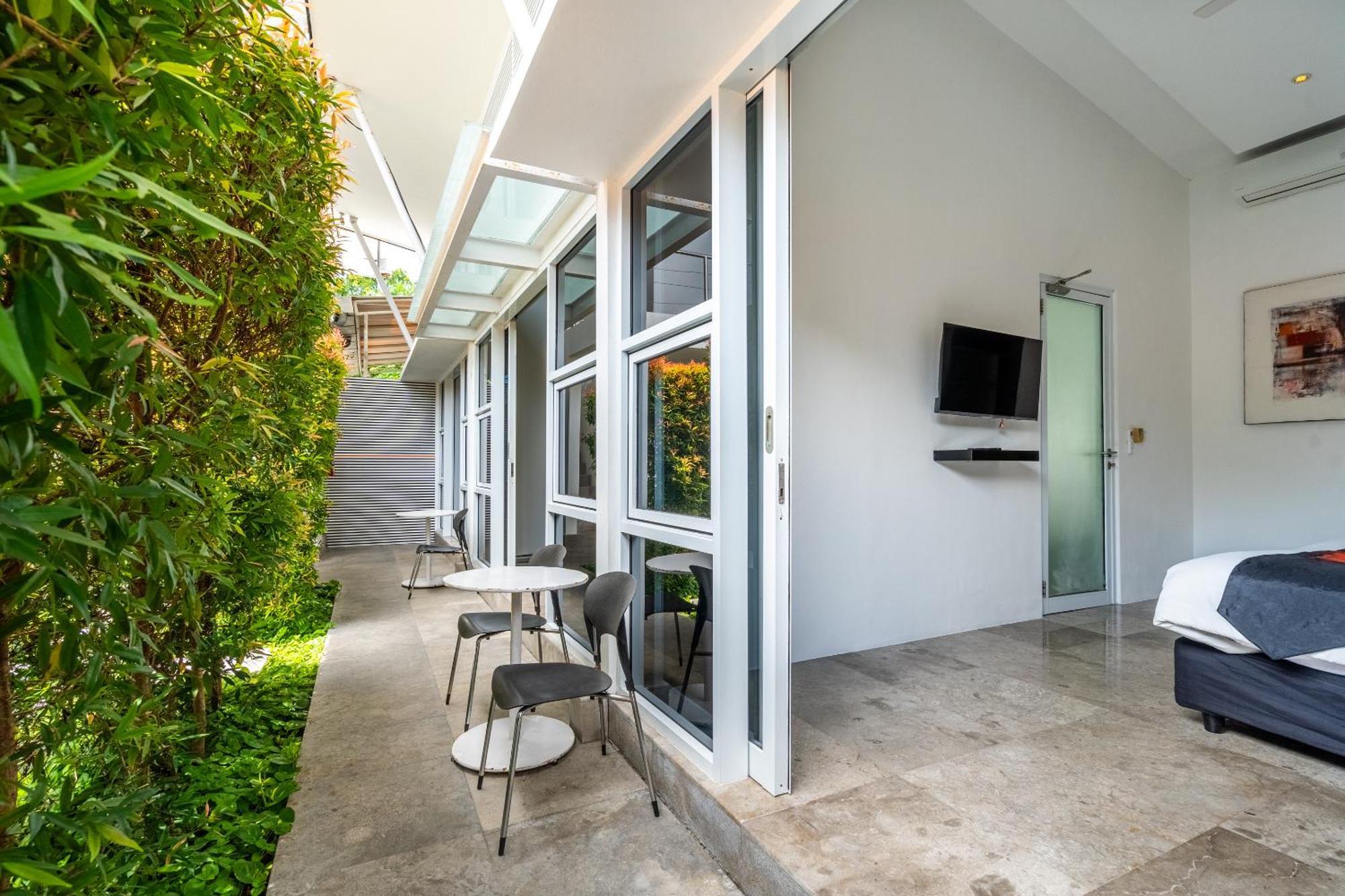 Bali Yarra - 4*